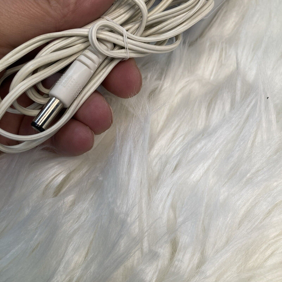 Safety 1st HA28UF-0902CEC Power Supply Adapter for Baby Monitors DC9V 200mA - Picture 3 of 5